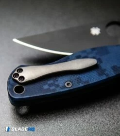 REK Spyderco Clip - Bead Blast -Kershaw Sales Shop Razor Edge Knives Spyderco Clip Bead Blast BHQ 103205 kp closeup web